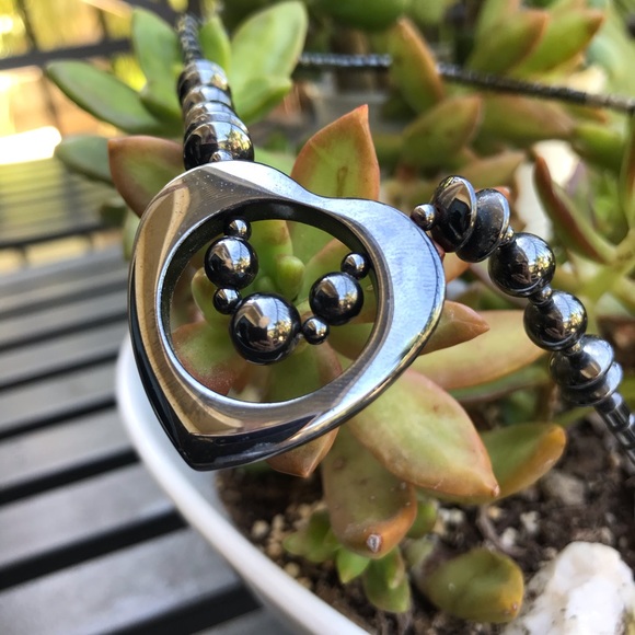 Hematite Heart Necklace - Picture 4 of 16